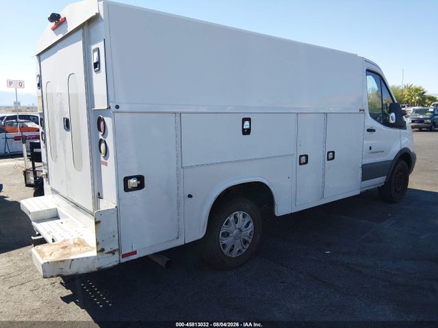Ford Transit-350 Cutaway 2017 1FDBW5PM2HKB08872 Image 4