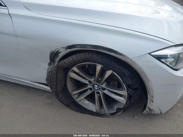 2018 Bmw 330i Xdrive მანქანა იყიდება აუქციონზე, vin: WBA8D9G54JNU67548, აუქციონის ნომერი: 45813036