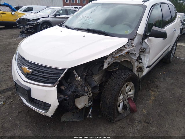 Aukcja sprzedaży 2015 Chevrolet Traverse Ls, vin: 1GNKVFED4FJ330873, numer aukcji: 45813044