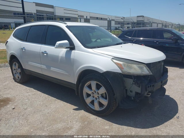 45813045 :رقم المزاد ، 1GNKRGKD8HJ237906 vin ، 2017 Chevrolet Traverse Lt مزاد بيع
