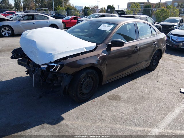 2013 Volkswagen Jetta 2.0l S მანქანა იყიდება აუქციონზე, vin: 3VW2K7AJ3DM236404, აუქციონის ნომერი: 45813058