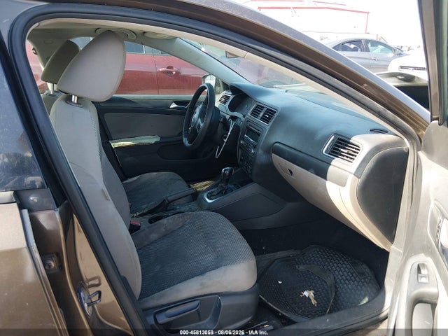 2013 Volkswagen Jetta 2.0l S მანქანა იყიდება აუქციონზე, vin: 3VW2K7AJ3DM236404, აუქციონის ნომერი: 45813058