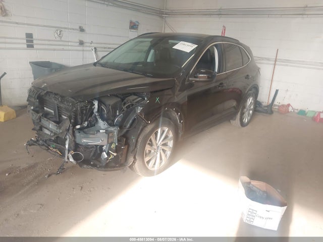 45813094 :رقم المزاد ، 1FMCU9J90NUB57591 vin ، 2022 Ford Escape Titanium مزاد بيع