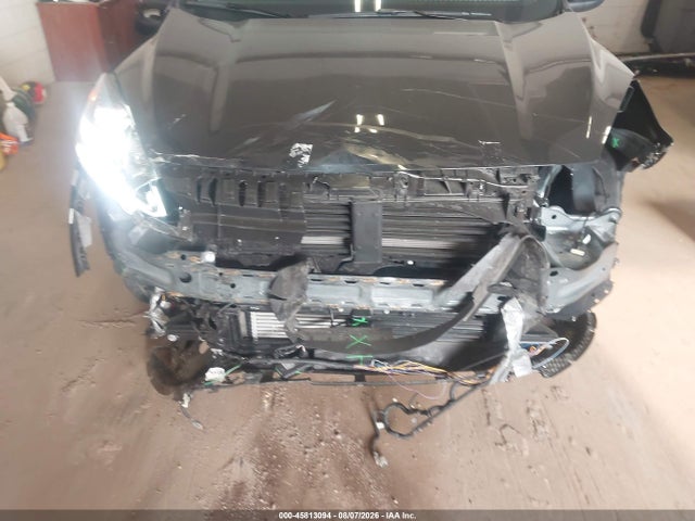 45813094 :رقم المزاد ، 1FMCU9J90NUB57591 vin ، 2022 Ford Escape Titanium مزاد بيع
