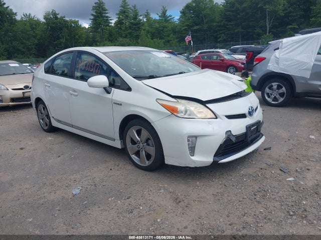 45813171 :رقم المزاد ، JTDKN3DU8D5623738 vin ، 2013 Toyota Prius Three Se مزاد بيع
