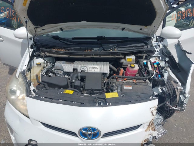 45813171 :رقم المزاد ، JTDKN3DU8D5623738 vin ، 2013 Toyota Prius Three Se مزاد بيع