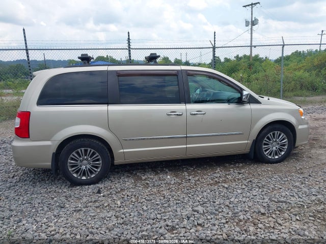 2014 Chrysler Town & Country Touring-l მანქანა იყიდება აუქციონზე, vin: 2C4RC1CG1ER204090, აუქციონის ნომერი: 45813175