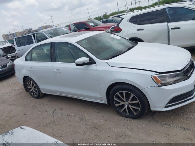 2018 Volkswagen Jetta 1.4t Se/1.4t Wolfsburg Edition მანქანა იყიდება აუქციონზე, vin: 3VWDB7AJ5JM237641, აუქციონის ნომერი: 45813187