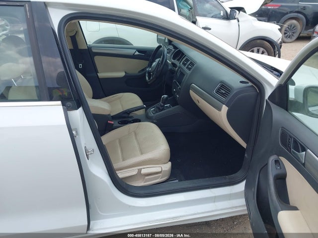 2018 Volkswagen Jetta 1.4t Se/1.4t Wolfsburg Edition მანქანა იყიდება აუქციონზე, vin: 3VWDB7AJ5JM237641, აუქციონის ნომერი: 45813187