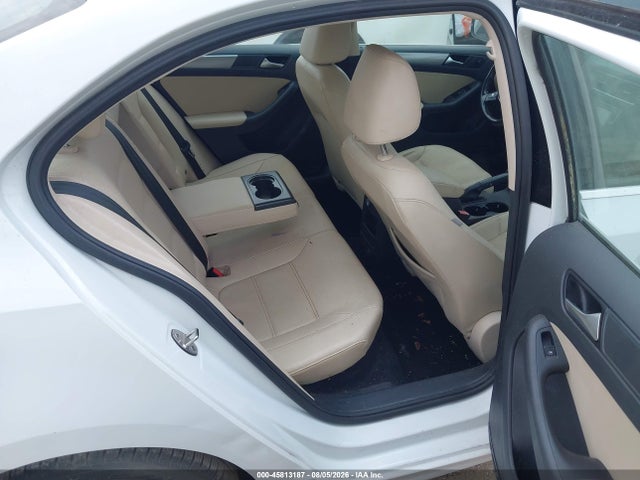2018 Volkswagen Jetta 1.4t Se/1.4t Wolfsburg Edition მანქანა იყიდება აუქციონზე, vin: 3VWDB7AJ5JM237641, აუქციონის ნომერი: 45813187