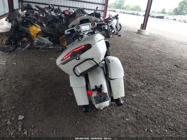 Aukcja sprzedaży 2021 Indian Motorcycle Co. Roadmaster Dark Horse, vin: 56KTKDBB9M3395257, numer aukcji: 45813255