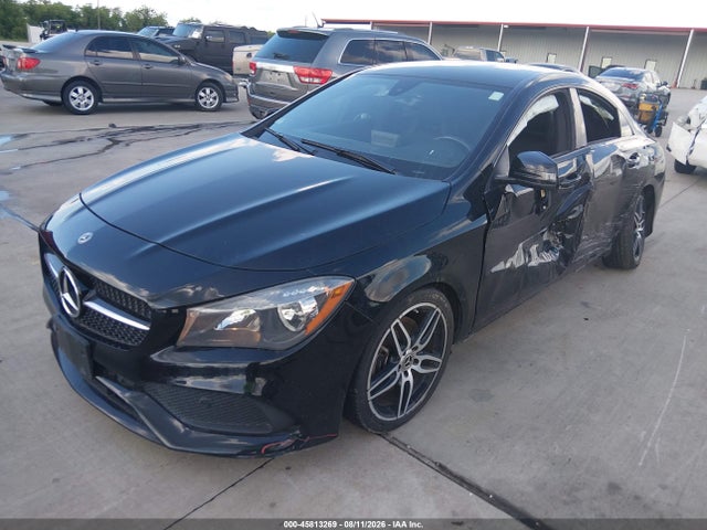 Mercedes-Benz CLA 250 2019 WDDSJ4EB9KN726622 Image 2