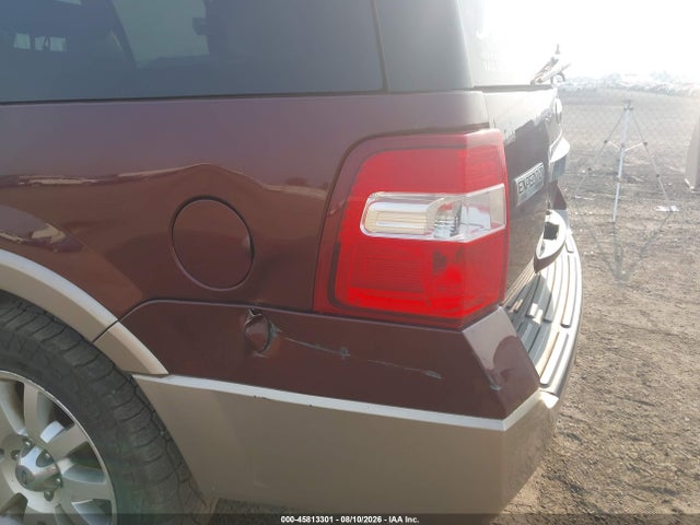 2011 Ford Expedition Xlt მანქანა იყიდება აუქციონზე, vin: 1FMJU1J52BEF11123, აუქციონის ნომერი: 45813301