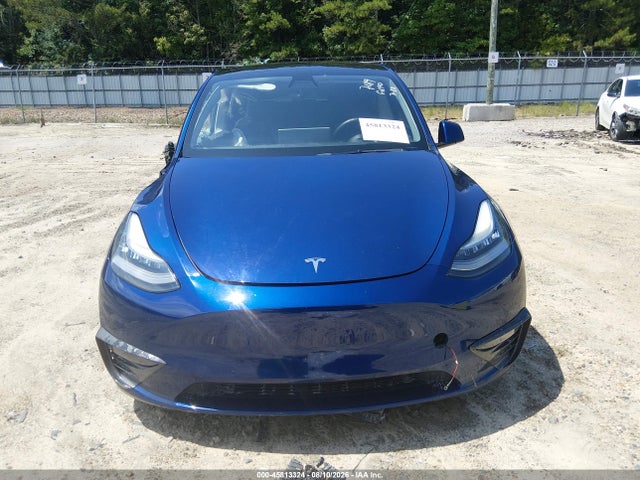 2021 Tesla Model Y Standard Range Rear-wheel Drive მანქანა იყიდება აუქციონზე, vin: 5YJYGDEDXMF107419, აუქციონის ნომერი: 45813324