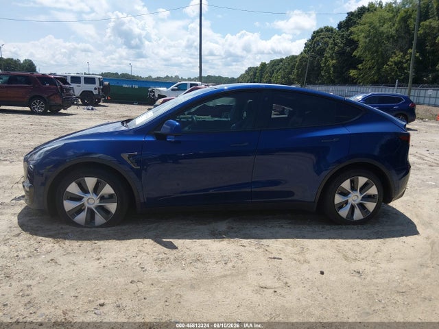 2021 Tesla Model Y Standard Range Rear-wheel Drive მანქანა იყიდება აუქციონზე, vin: 5YJYGDEDXMF107419, აუქციონის ნომერი: 45813324