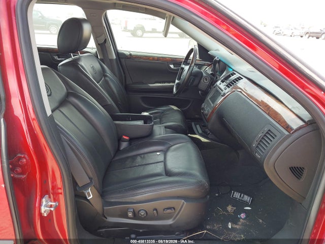 45813335 :رقم المزاد ، 1G6KH5E62BU118335 vin ، 2011 Cadillac Dts Premium Collection مزاد بيع