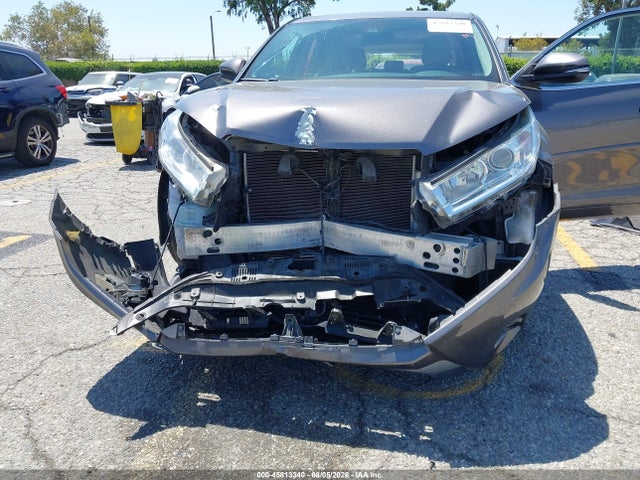 Toyota Highlander Le Plus 2018 5TDZZRFH1JS252448 Image 6