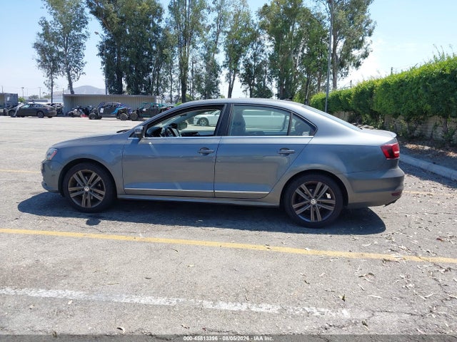 Продажа на аукционе авто 2018 Volkswagen Jetta 1.8t Sel, vin: 3VWL17AJXJM205105, номер лота: 45813396
