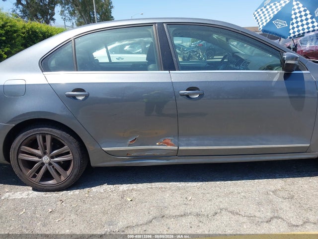 Продажа на аукционе авто 2018 Volkswagen Jetta 1.8t Sel, vin: 3VWL17AJXJM205105, номер лота: 45813396