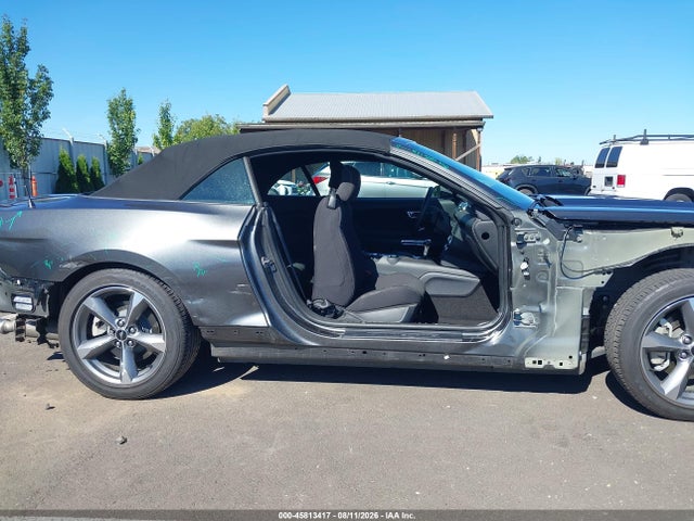 Ford Mustang V6 2017 1FATP8EM7H5239732 Image 19