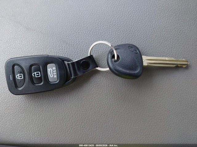 2020 Hyundai Elantra Se მანქანა იყიდება აუქციონზე, vin: 5NPD74LF8LH615231, აუქციონის ნომერი: 45813425