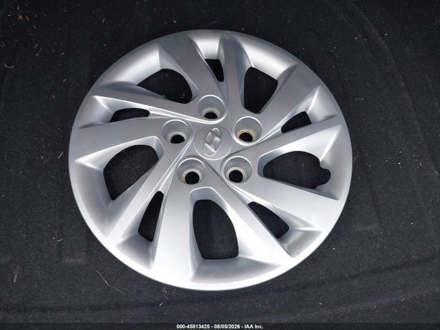 2020 Hyundai Elantra Se მანქანა იყიდება აუქციონზე, vin: 5NPD74LF8LH615231, აუქციონის ნომერი: 45813425