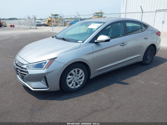 2020 Hyundai Elantra Se მანქანა იყიდება აუქციონზე, vin: 5NPD74LF8LH615231, აუქციონის ნომერი: 45813425