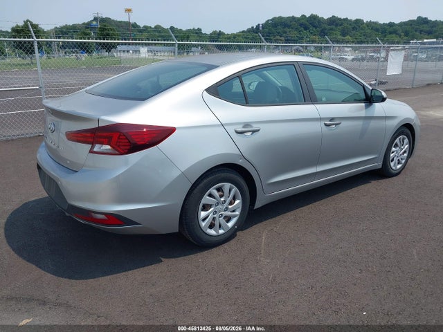2020 Hyundai Elantra Se მანქანა იყიდება აუქციონზე, vin: 5NPD74LF8LH615231, აუქციონის ნომერი: 45813425
