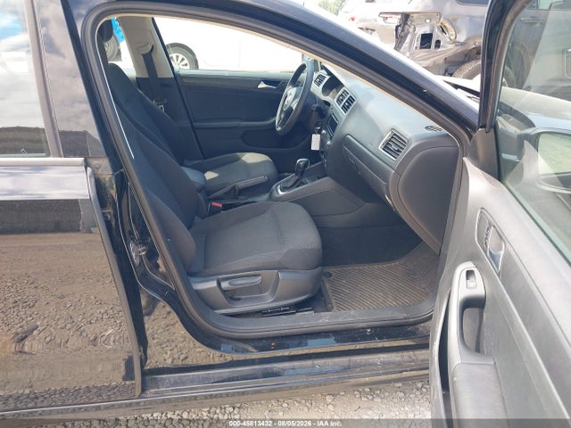 45813432 :رقم المزاد ، 3VW2K7AJ5DM291047 vin ، 2013 Volkswagen Jetta 2.0l S مزاد بيع