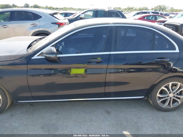 45813433 :رقم المزاد ، 55SWF4JB3HU196799 vin ، 2017 Mercedes-benz C 300 مزاد بيع