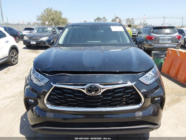 Toyota Highlander Le 2023 5TDKDRBH1PS038932 Image 12