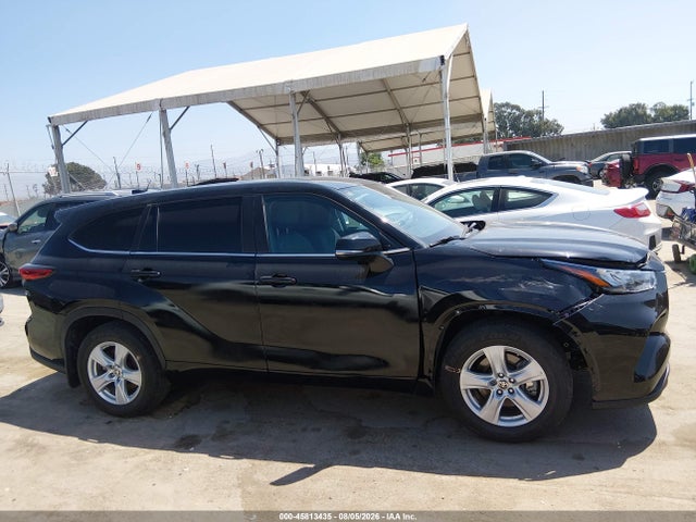 Toyota Highlander Le 2023 5TDKDRBH1PS038932 Image 13