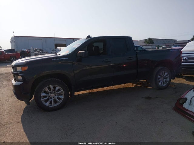 Продаж на аукціоні авто 2021 Chevrolet Silverado 1500 4wd  Standard Bed Custom, vin: 1GCRYBEH5MZ120226, номер лоту: 45813478