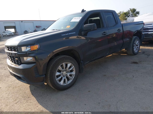 Продаж на аукціоні авто 2021 Chevrolet Silverado 1500 4wd  Standard Bed Custom, vin: 1GCRYBEH5MZ120226, номер лоту: 45813478