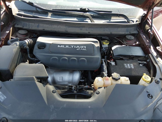 45813522 :رقم المزاد ، 1C4PJMCB8KD212012 vin ، 2019 Jeep Cherokee Latitude 4x4 مزاد بيع