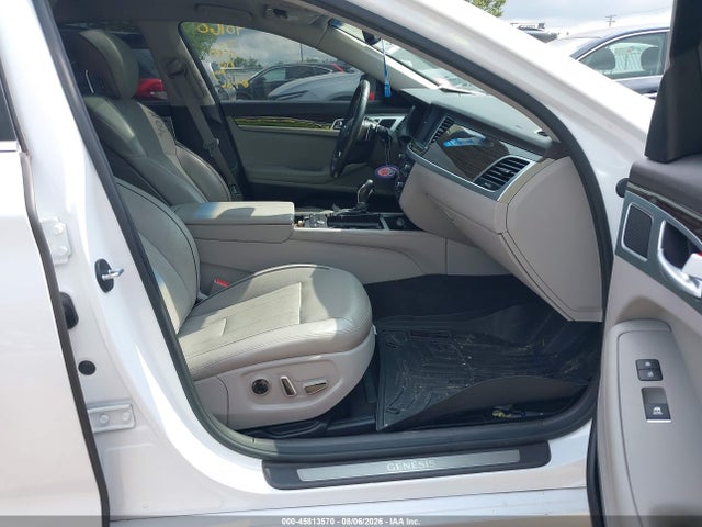 Продаж на аукціоні авто 2016 Hyundai Genesis 3.8, vin: KMHGN4JE3GU137529, номер лоту: 45813570