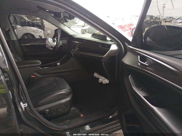 45813597 :رقم المزاد ، 1C4RJKBG3P8768156 vin ، 2023 Jeep Grand Cherokee L Limited 4x4 مزاد بيع