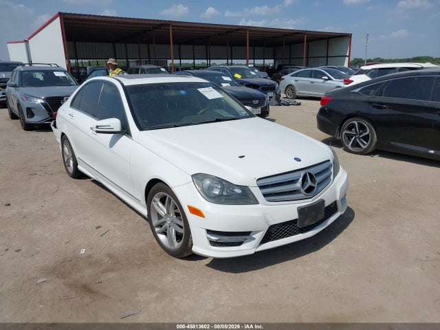 45813602 :رقم المزاد ، WDDGF4HB8DA768115 vin ، 2013 Mercedes-benz C 250 Sport مزاد بيع