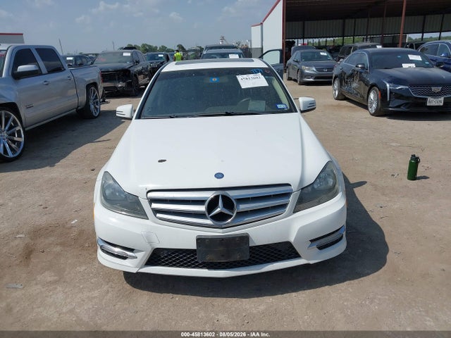 45813602 :رقم المزاد ، WDDGF4HB8DA768115 vin ، 2013 Mercedes-benz C 250 Sport مزاد بيع