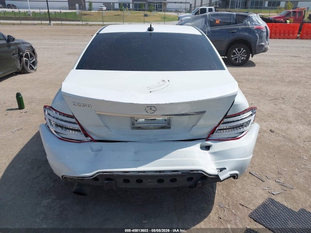 45813602 :رقم المزاد ، WDDGF4HB8DA768115 vin ، 2013 Mercedes-benz C 250 Sport مزاد بيع