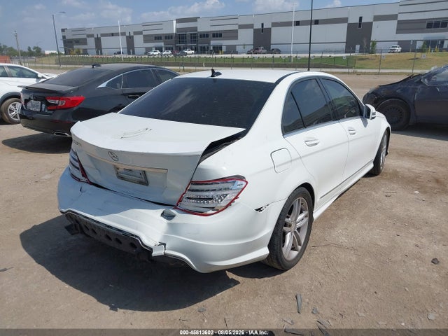 45813602 :رقم المزاد ، WDDGF4HB8DA768115 vin ، 2013 Mercedes-benz C 250 Sport مزاد بيع