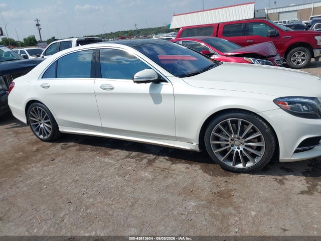 2015 Mercedes-benz S 550 მანქანა იყიდება აუქციონზე, vin: WDDUG8CB1FA163600, აუქციონის ნომერი: 45813604