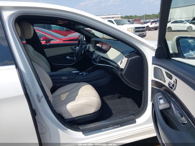2015 Mercedes-benz S 550 მანქანა იყიდება აუქციონზე, vin: WDDUG8CB1FA163600, აუქციონის ნომერი: 45813604