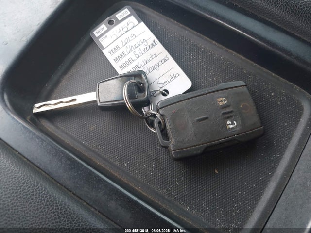 45813618 :رقم المزاد ، 2GC2CSEG4K1142330 vin ، 2019 Chevrolet Silverado 2500hd Lt مزاد بيع