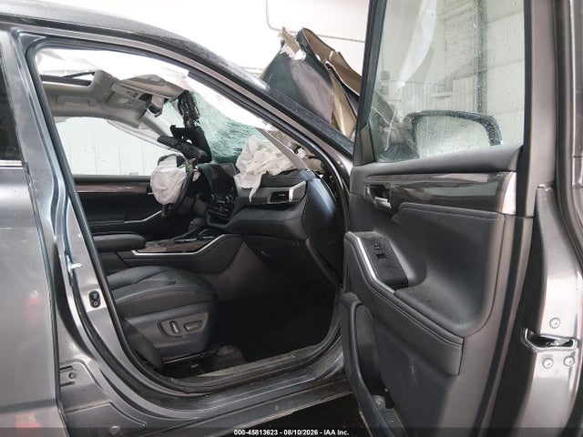 45813623 :رقم المزاد ، 5TDEBRCH9RS633323 vin ، 2024 Toyota Highlander Hybrid Platinum مزاد بيع