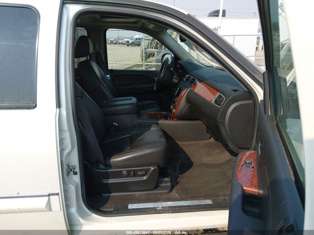 45813647 :رقم المزاد ، 3GNFK12Y48G222908 vin ، 2008 Chevrolet Avalanche 1500 Ltz مزاد بيع