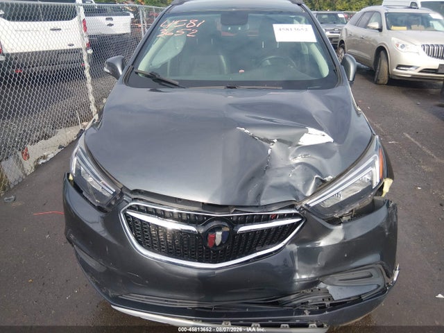 45813652 :رقم المزاد ، KL4CJASB3JB621439 vin ، 2018 Buick Encore Preferred مزاد بيع
