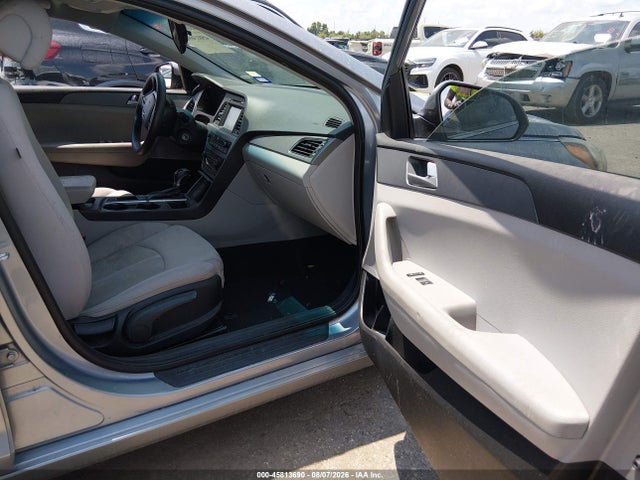 45813690 :رقم المزاد ، 5NPE24AF9HH517449 vin ، 2017 Hyundai Sonata Se مزاد بيع