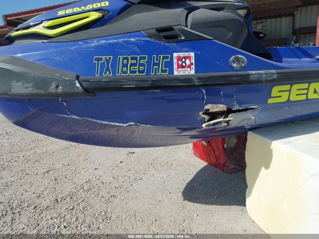 45813695 :رقم المزاد ، YDV49783B020 vin ، 2020 Seadoo Wake Pro 230 مزاد بيع