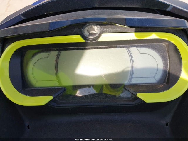 45813695 :رقم المزاد ، YDV49783B020 vin ، 2020 Seadoo Wake Pro 230 مزاد بيع